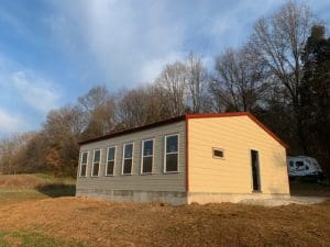 Workshop_Vertical_LightStone_RusticRed_30x30_1