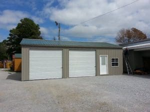 workshop_vertical_taupe_huntergreen_1